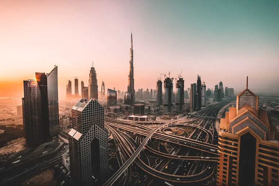 Панорама Дубая с Burj Khalifa